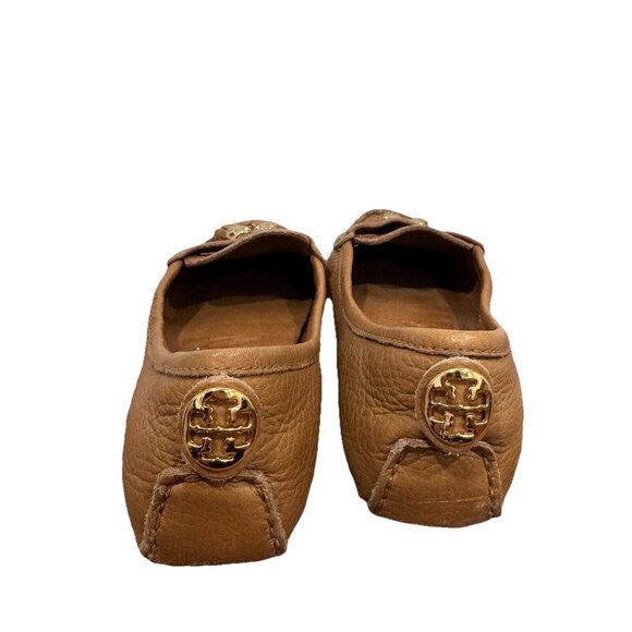 Tory Burch Camel PENNIE LOAFERS Pebble Leather Gold Slip-On Career‎ Womens 9M - Picture 7 of 13